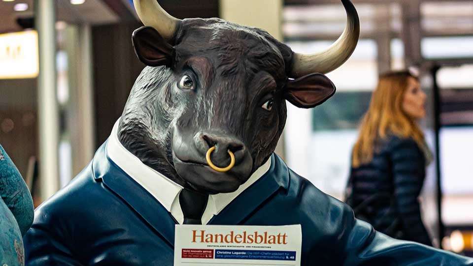 Медведи и быки на бирже: кто такие в трейдинге, объясняем простыми словами