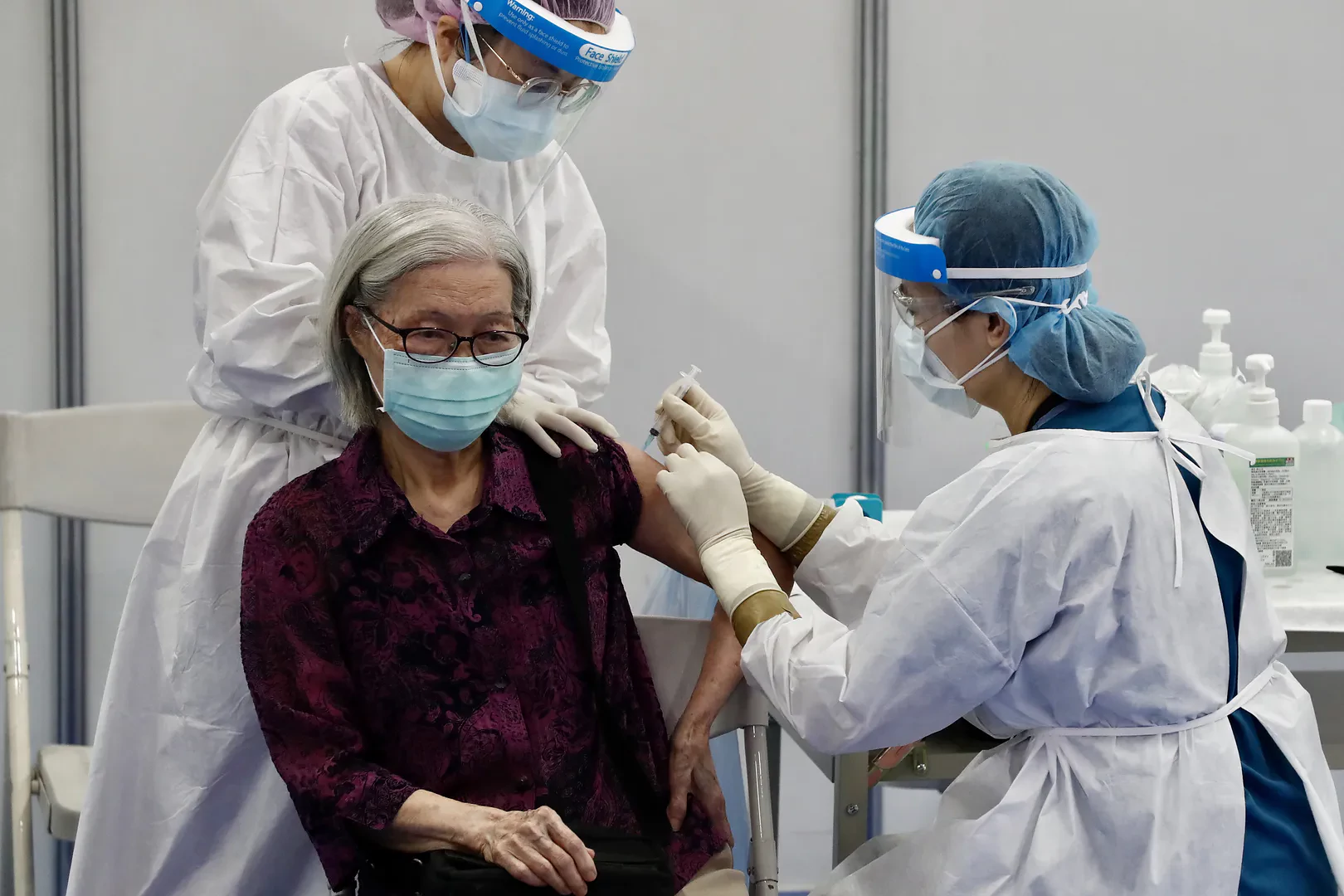 Клинические испытания вакцины. Японские ученые. Новый вирус в Японии 2023.